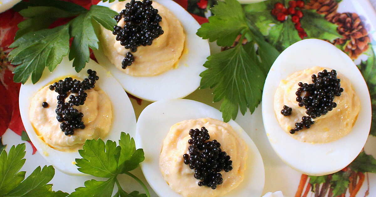 Deviled Eggs With Crab