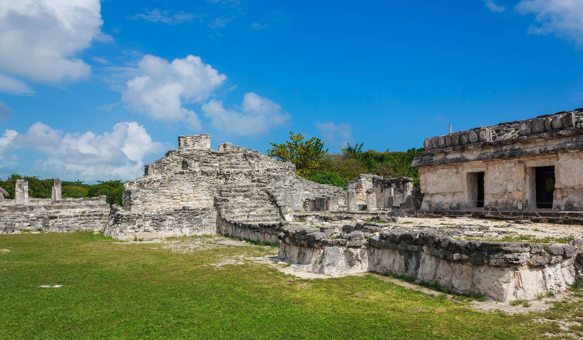 El Rey Ruins: Explore the Popular Mayan Ruins in Cancun