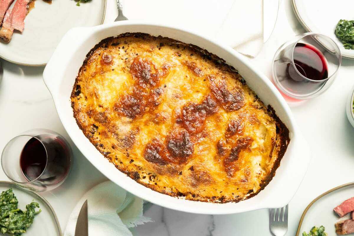 French Food - French Cuisine - French Dish - Potatoes Dauphinoise