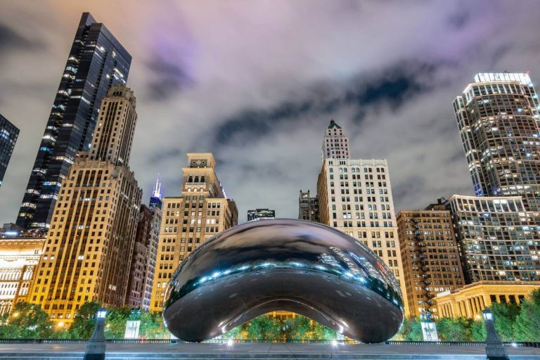 The Fascinating History of the Chicago Bean (Updated 2024) Mundo Maya