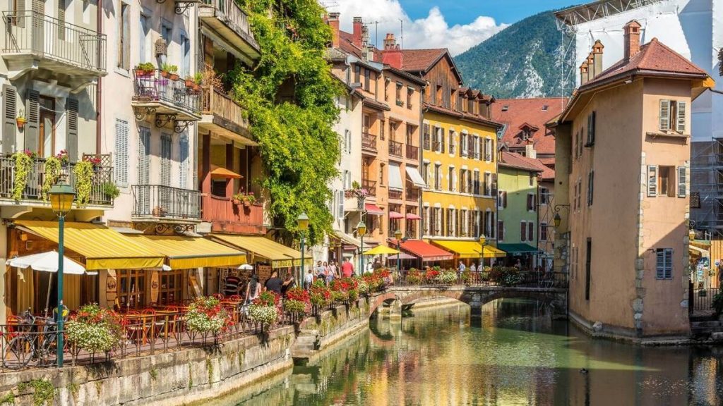 Top Reasons to Visit Annecy France