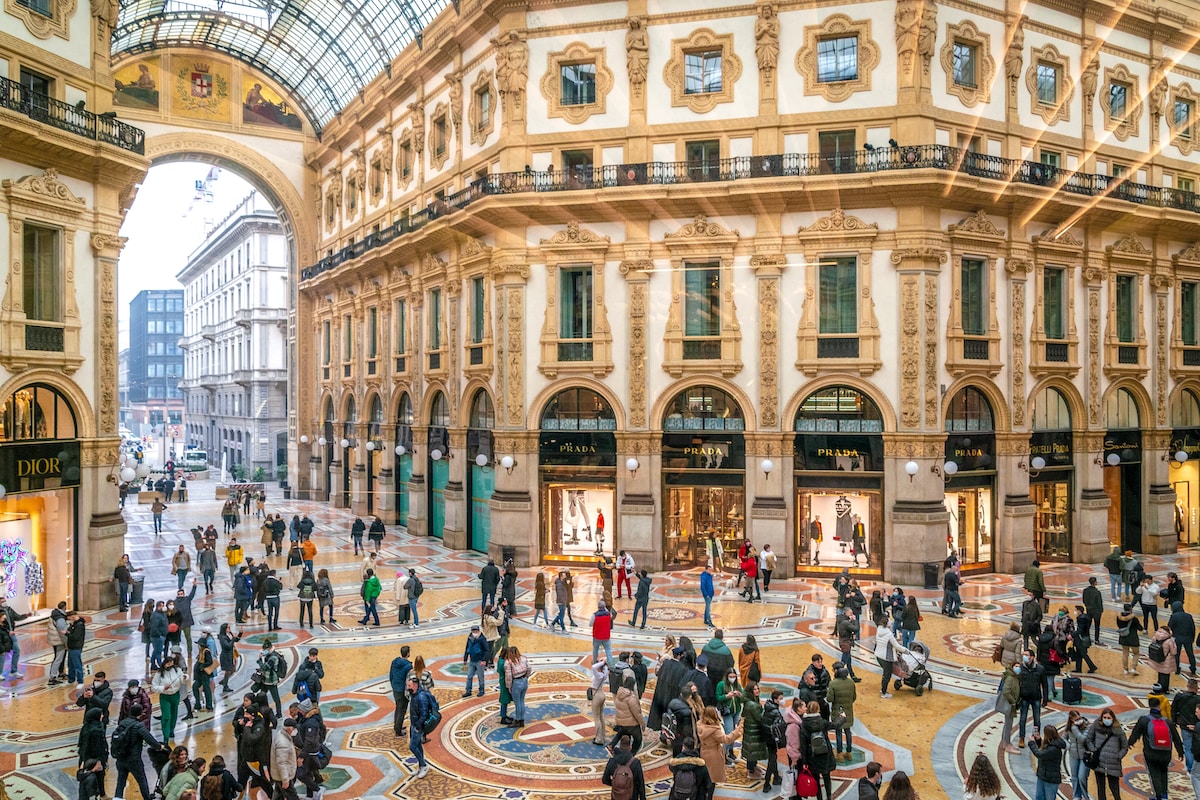 a large group of people in a large building - Galleria Vittorio Emanuele II