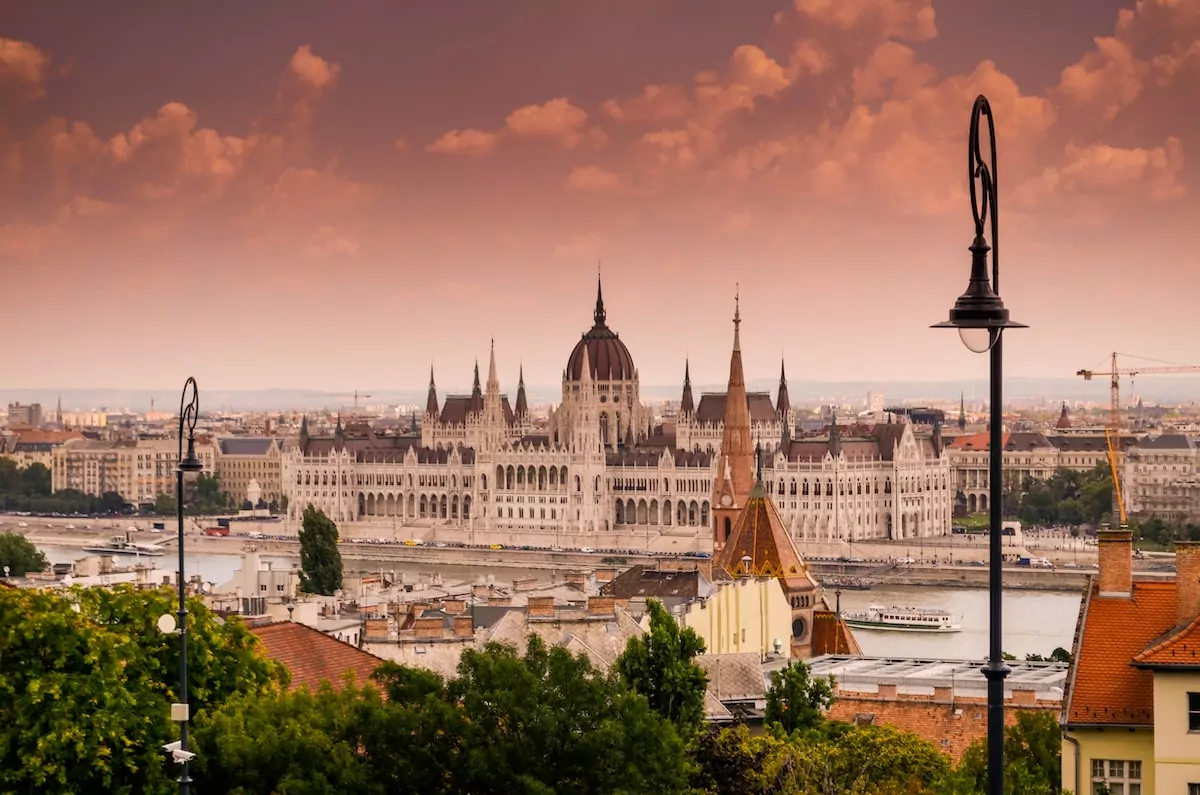 Explore Budapest: A Comprehensive Travel Guide