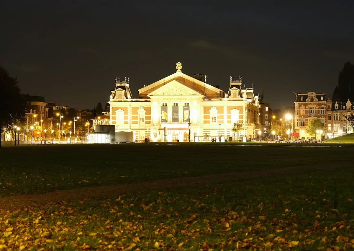 Evening in Amsterdam, Het Concertgebouw
