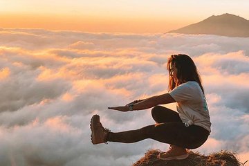 Mount Batur Sunrise Hiking with Natural Hot Spring Option