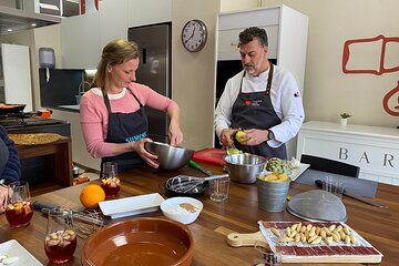 Valencian paella workshop and visit to the Algiros market