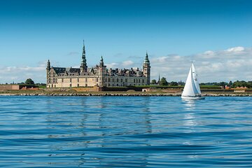 Full-Day; Castle, Palace, Cathedral & Viking ships Tour