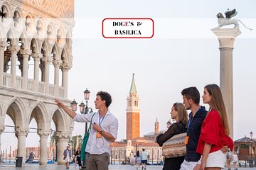 Venice's Best: Basilica, Doge's Palace, Gondola & History Gallery