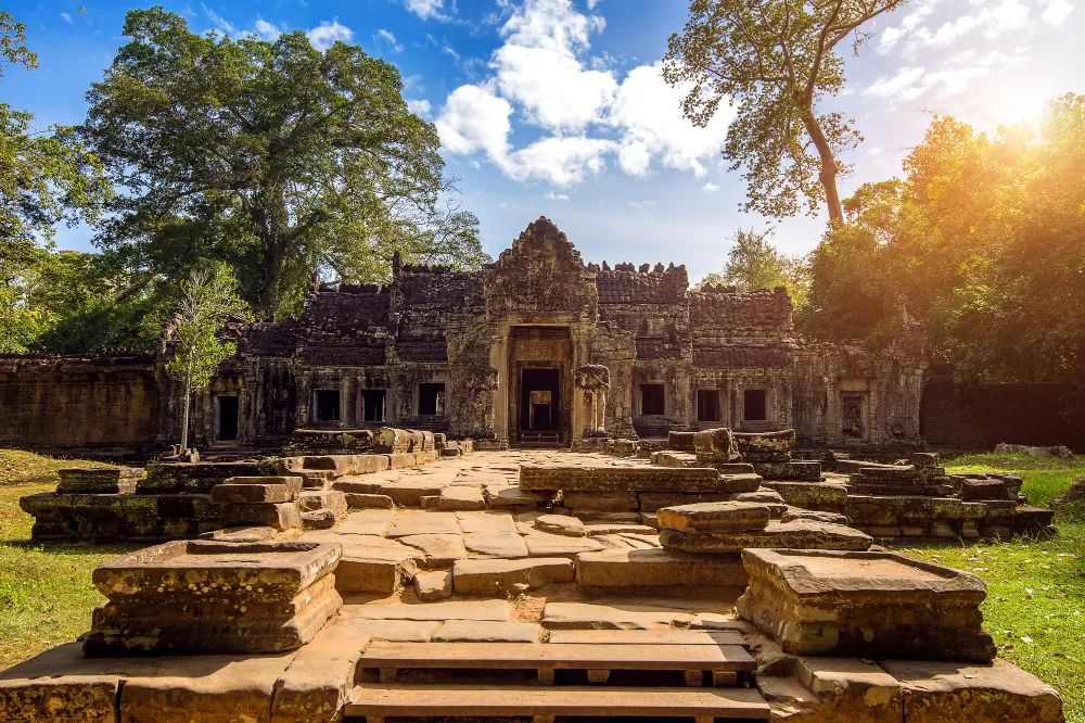 10+ Rekomendasi Tempat Wisata di Kamboja yang Tak Boleh Dilewatkan!