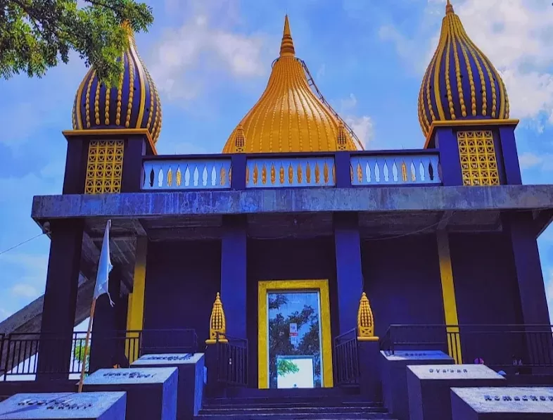 Masjid emas bubohu bongo 