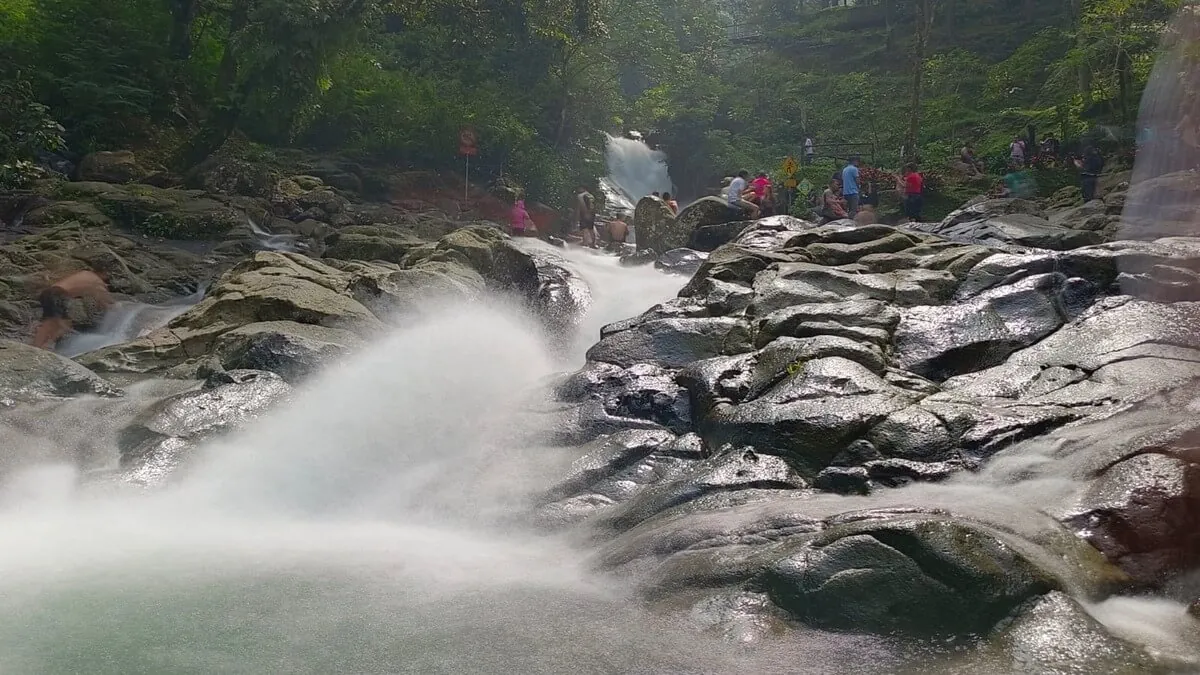 Curug Panjang Megamendung Bogor