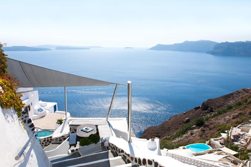 Alexander's Suites, Oia, Santorini